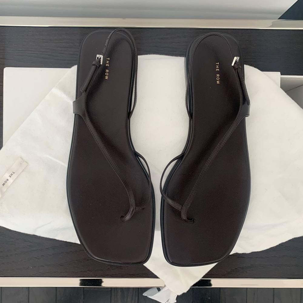 New THE ROW Constance Leather Flat Sandals – Iconic Brown Slingback | IT Size 39